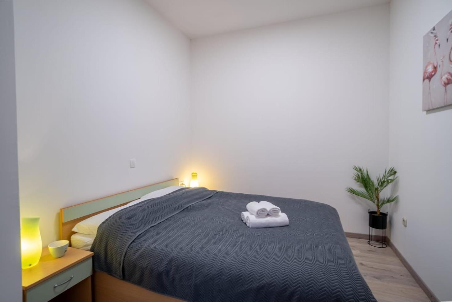 Apartman Mihovil Gospić Dış mekan fotoğraf